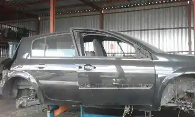 Veículo de Sucata RENAULT MEGANE II BERLINA 5P Confort Expression do ano 2003 alimentado K9K728