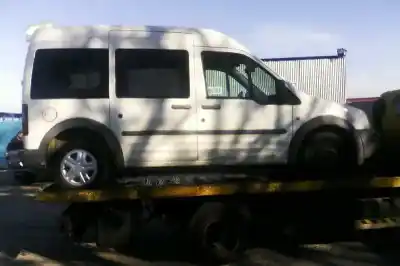 Veículo de Sucata ford tourneo connect (tc7) 1.8 tdci cat do ano 2006 alimentado bhpa