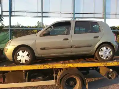 Утилизация автомобиля renault clio ii fase ii (b/cb0) 1.5 dci diesel 65 cv / 48 kw года 2003 питание 