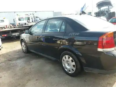 Veicolo di demolizione opel vectra c berlina 2.0 dti dell'anno 2004 alimentato y20dth