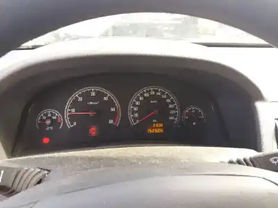 Veicolo di demolizione opel vectra c berlina 2.0 dti dell'anno 2004 alimentato y20dth