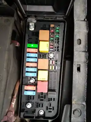 Veicolo di demolizione opel vectra c berlina 2.0 dti dell'anno 2004 alimentato y20dth