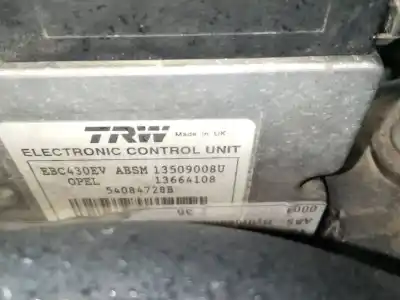 Veicolo di demolizione opel vectra c berlina 2.0 dti dell'anno 2004 alimentato y20dth