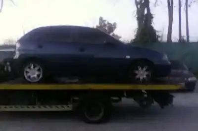 Veículo de Sucata SEAT IBIZA (6L1) Rock & Roll do ano 2008 alimentado BNV