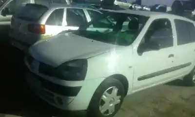 Здавання транспортного засобу RENAULT CLIO II FASE II (B/CB0) Expression року 2003 потужний 