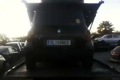 Утилизация автомобиля RENAULT MODUS Confort Dynamique года 2004 питание 