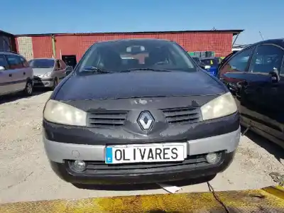 Veículo de Sucata renault megane ii berlina 3p confort authentique do ano 2004 alimentado k4m760