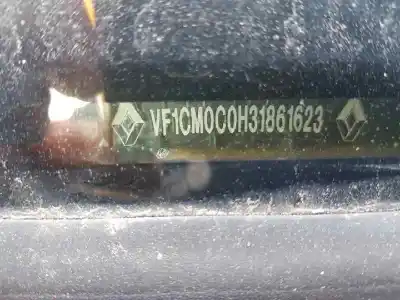 Veículo de Sucata renault megane ii berlina 3p confort authentique do ano 2004 alimentado k4m760