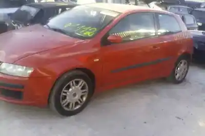 Veicolo di demolizione fiat stilo (192) 1.9 jtd cat dell'anno 2002 alimentato 192a1000