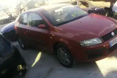 Veicolo di demolizione fiat stilo (192) 1.9 jtd cat dell'anno 2002 alimentato 192a1000