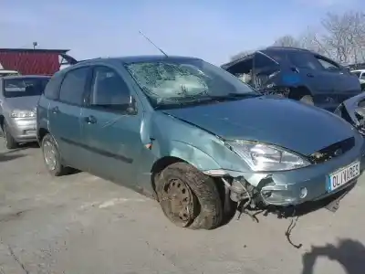 Veículo de Sucata ford focus berlina (cak) ambiente do ano 2001 alimentado 