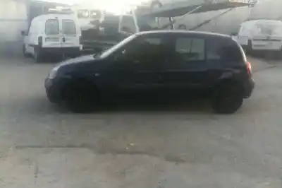 Здавання транспортного засобу renault clio ii fase ii (b/cb0) 1.2 року 2003 потужний d7f