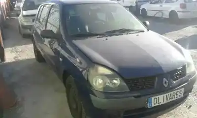 Здавання транспортного засобу renault clio ii fase ii (b/cb0) 1.2 року 2003 потужний d7f