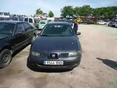 Vehículo de desguace SEAT TOLEDO (1M2) Signo del año 2002 con motor AHF