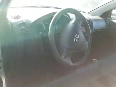 Sloopvoertuig kia picanto 1.1 crdi ex van het jaar 2009 aangedreven d3fa