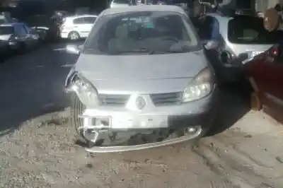 Veículo de Sucata renault scenic ii emotion do ano 2006 alimentado k9k732