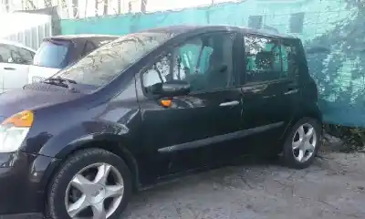 Veículo de Sucata renault modus confort dynamique do ano 2004 alimentado k9k750