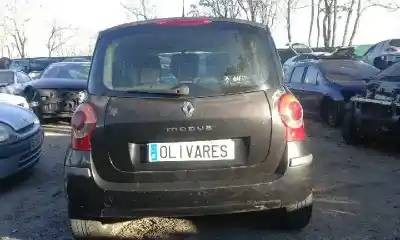 Veículo de Sucata renault modus confort dynamique do ano 2004 alimentado k9k750