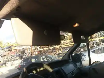 Veículo de Sucata renault trafic combi (ab 4.01) 1.9 diesel do ano 2004 alimentado f9q u7