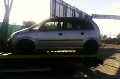 Veículo de Sucata opel meriva essentia do ano 2003 alimentado y17dt
