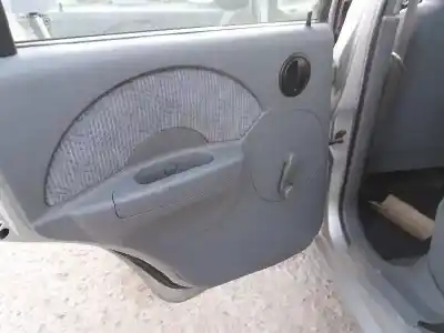 Veículo de Sucata daewoo kalos 1.4 se do ano 2004 alimentado f14s3