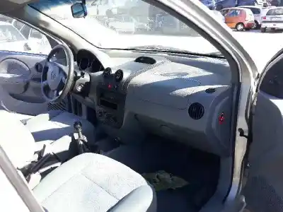 Veículo de Sucata daewoo kalos 1.4 se do ano 2004 alimentado f14s3