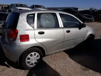 Veículo de Sucata daewoo kalos 1.4 se do ano 2004 alimentado f14s3