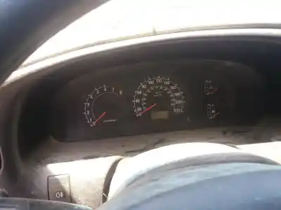 Veículo de Sucata kia sephia ll 1.6 cat 102 cv / 75 kw do ano 2001 alimentado ga6d