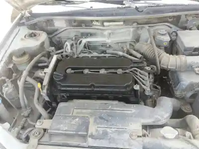 Veículo de Sucata kia sephia ll 1.6 cat 102 cv / 75 kw do ano 2001 alimentado ga6d