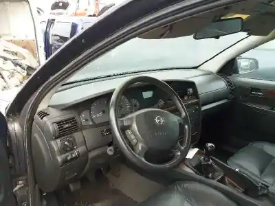 Veículo de Sucata opel omega b elegance berlina do ano 2001 alimentado x25dt