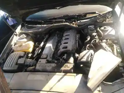 Veículo de Sucata opel omega b elegance berlina do ano 2001 alimentado x25dt