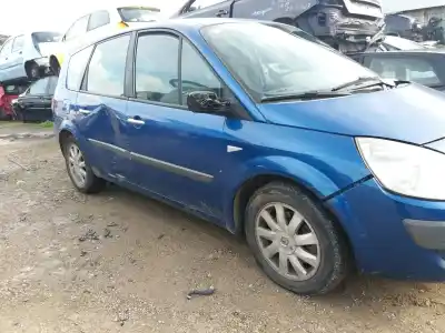 Veículo de Sucata renault scenic ii 2.0 dci diesel cat do ano 2007 alimentado m9r a7
