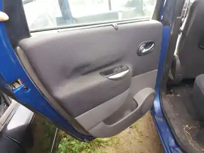 Veículo de Sucata renault scenic ii 2.0 dci diesel cat do ano 2007 alimentado m9r a7