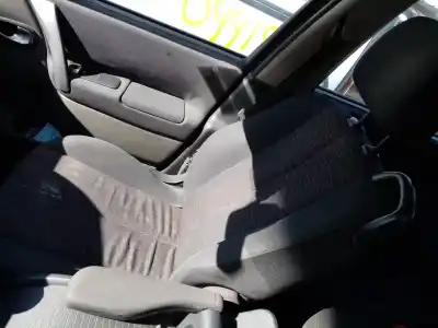 Veículo de Sucata renault scenic ii 2.0 dci diesel cat do ano 2007 alimentado m9r a7