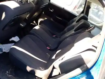 Veículo de Sucata renault scenic ii 2.0 dci diesel cat do ano 2007 alimentado m9r a7