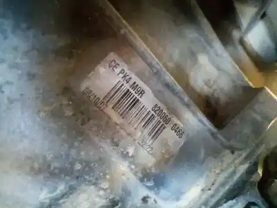 Veículo de Sucata renault scenic ii 2.0 dci diesel cat do ano 2007 alimentado m9r a7