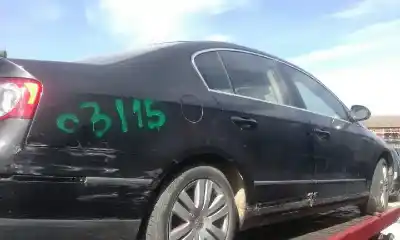 Veículo de Sucata VOLKSWAGEN PASSAT BERLINA (3C2) Highline do ano 2006 alimentado BKP