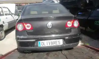 Veículo de Sucata volkswagen passat berlina (3c2) highline do ano 2006 alimentado bkp
