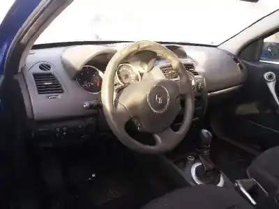 Vehicul casat renault megane ii berlina 5p confort expression al anului 2006 alimentat 