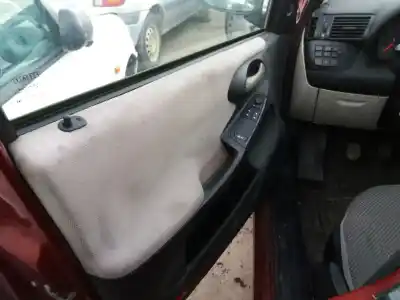 Veicolo di demolizione fiat stilo (192) 1.9 jtd cat dell'anno 2005 alimentato 192a1000