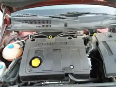 Veicolo di demolizione fiat stilo (192) 1.9 jtd cat dell'anno 2005 alimentato 192a1000