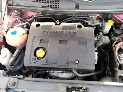 Veicolo di demolizione fiat stilo (192) 1.9 jtd cat dell'anno 2005 alimentato 192a1000