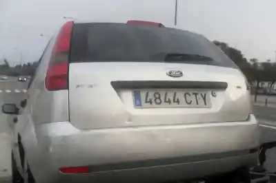 Veículo de Sucata ford fiesta (cbk) trend do ano 2004 alimentado f6ja