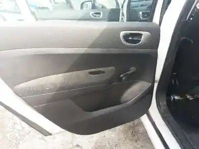 Veículo de Sucata peugeot 307 (s1) 1.6 hdi do ano 2005 alimentado 9hydv6ted4