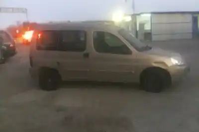 Veicolo di demolizione citroen berlingo 1.9 d multispace dell'anno 2002 alimentato dw8