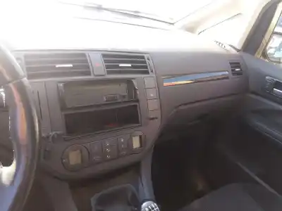 Здавання транспортного засобу ford focus c-max (cap) 2.0 tdci cat року 2005 потужний g6da