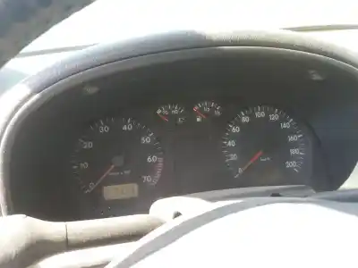 Здавання транспортного засобу seat arosa (6h1) 1.0 року 2001 потужний ald