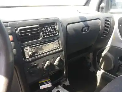 Здавання транспортного засобу seat arosa (6h1) 1.0 року 2001 потужний ald