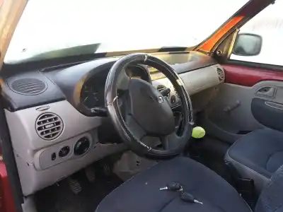 Здавання транспортного засобу renault kangoo (f/kc0) 1.5 dci diesel 68 cv / 50 kw року 2007 потужний k9k714