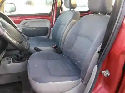 Здавання транспортного засобу renault kangoo (f/kc0) 1.5 dci diesel 68 cv / 50 kw року 2007 потужний k9k714